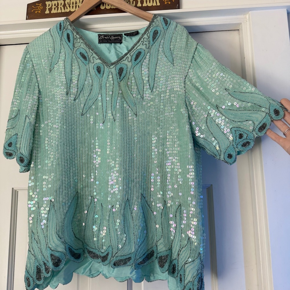 Beaded Sequin Silk Top Aqua Paisley V Neck Scalloped Glam Jewel Queen Womens M